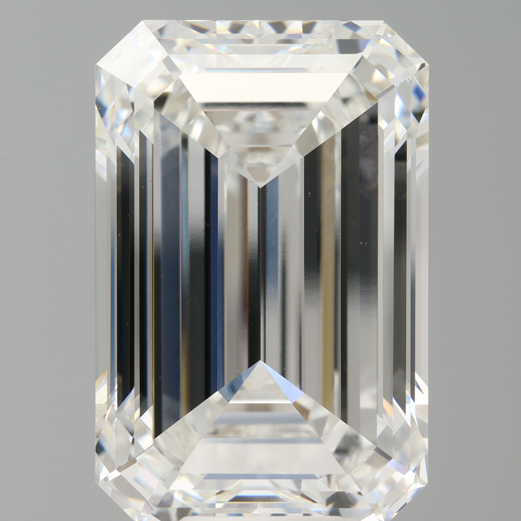 Emerald cut 13.6ct F VVS2
