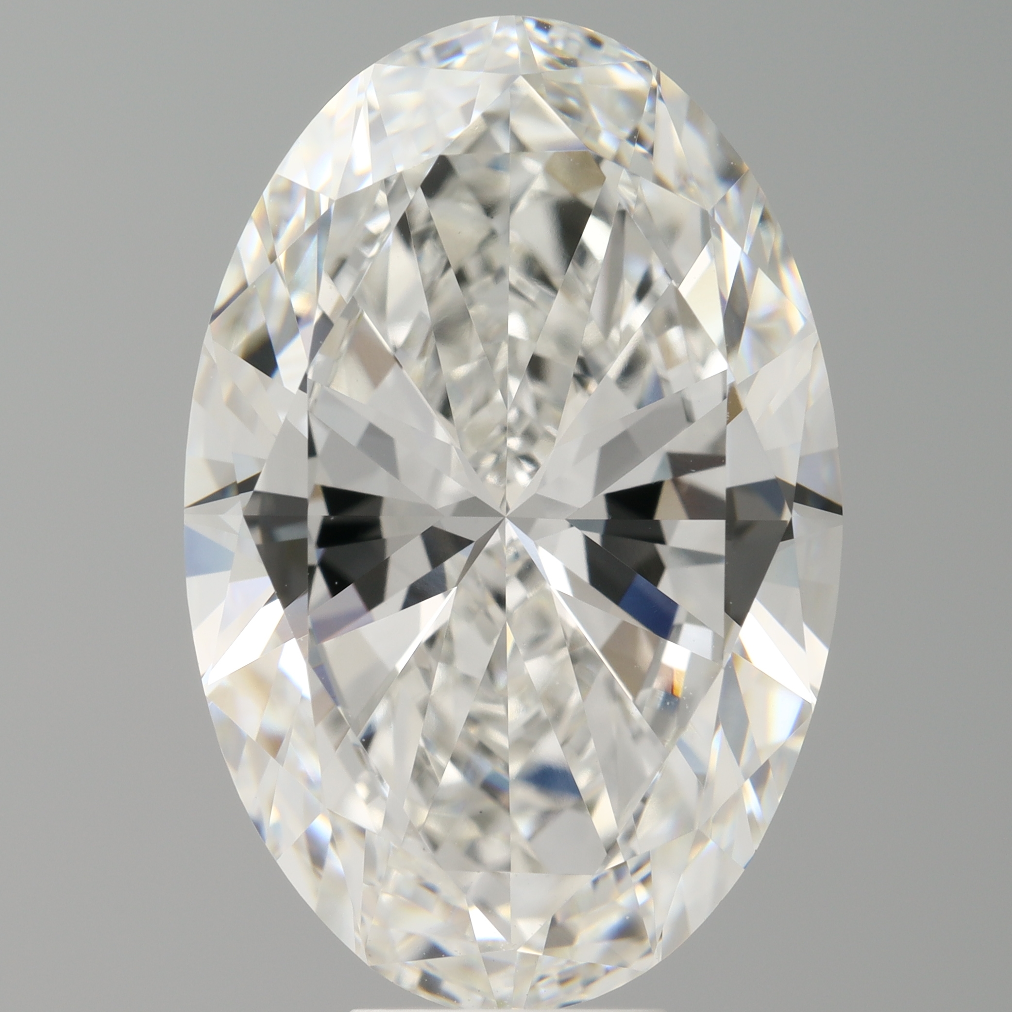 Oval 10.5ct F VVS2