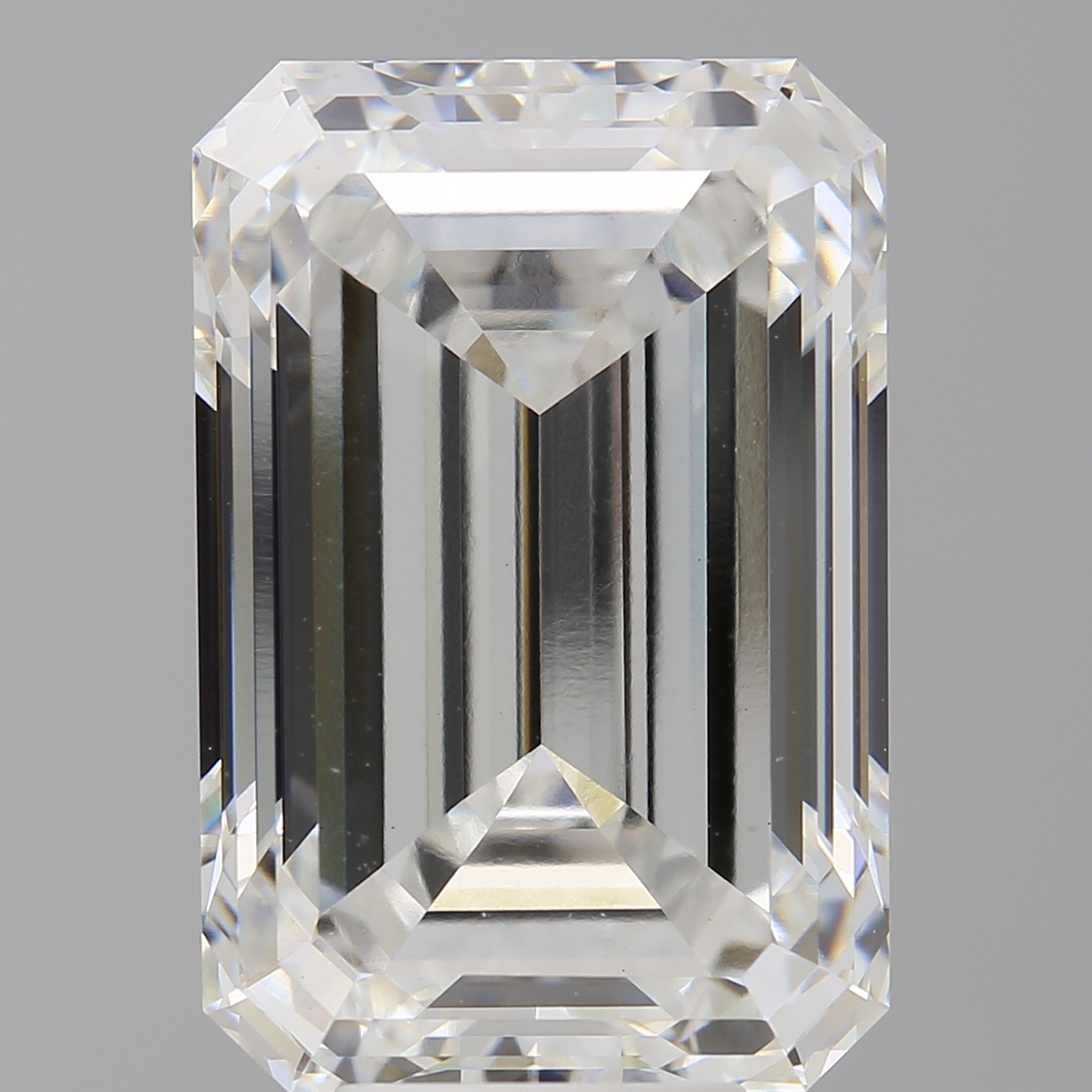 Emerald cut 9.52ct E VVS2