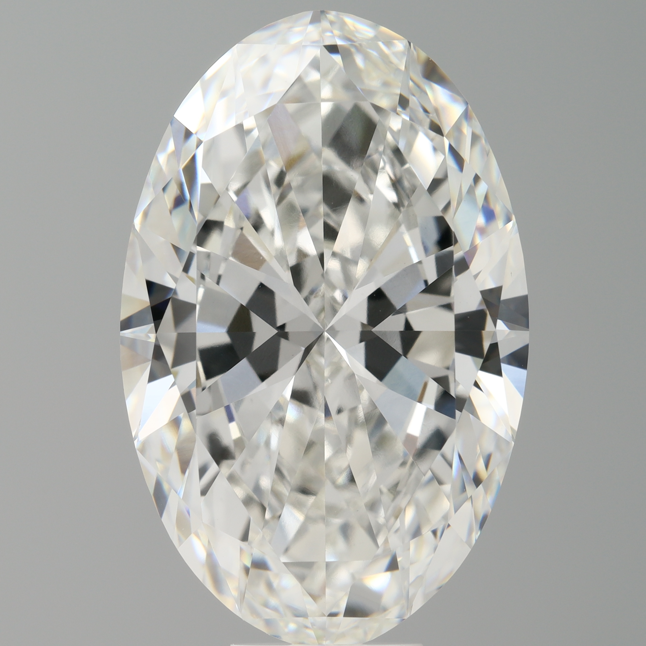 Oval 11ct F VVS2
