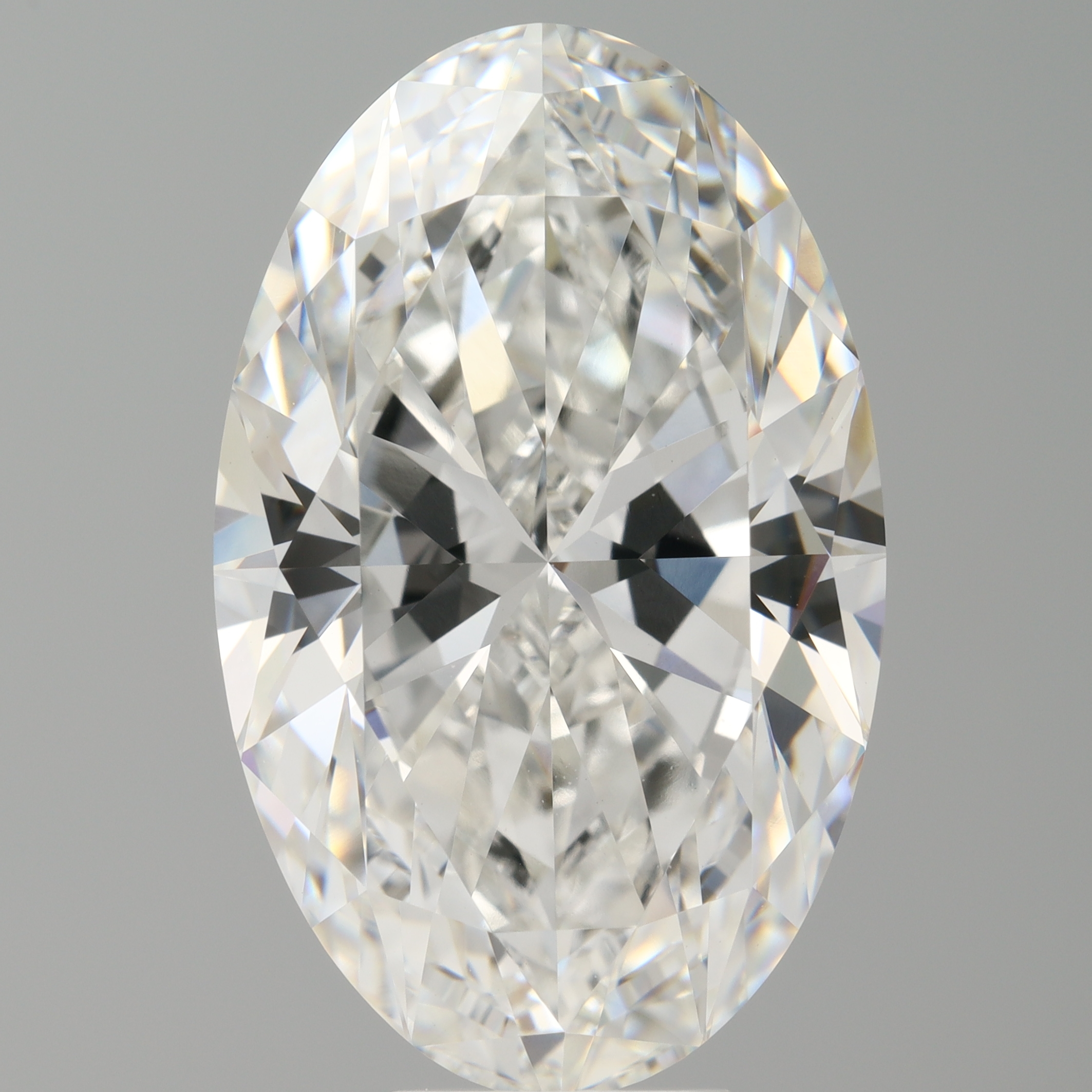 Oval 10ct E VVS2