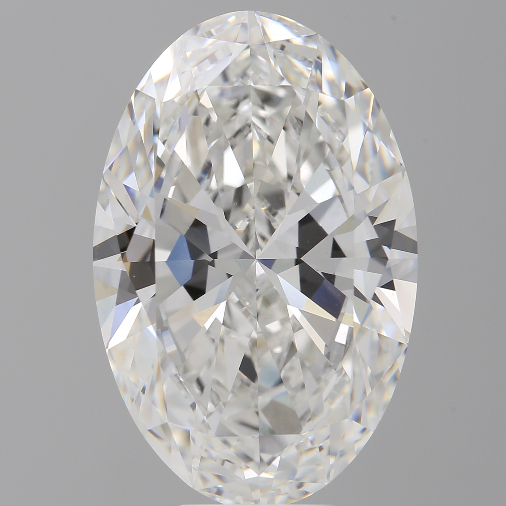 Oval 10ct E VVS2