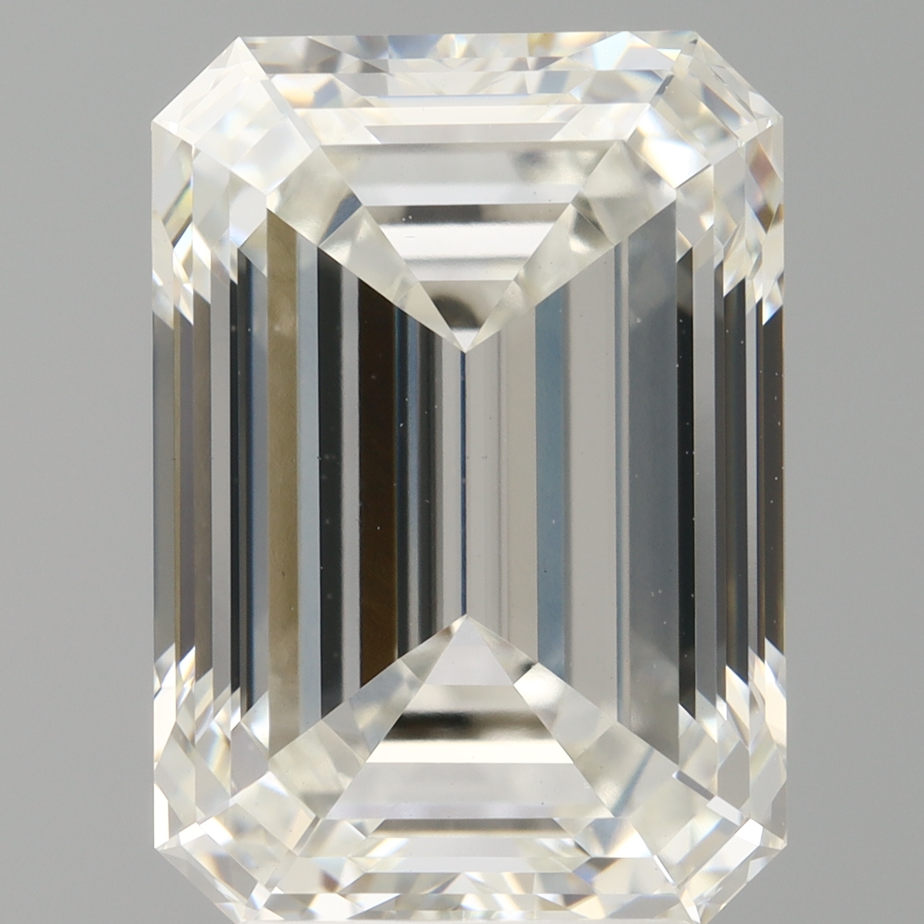 Emerald cut 4.97ct G VS1