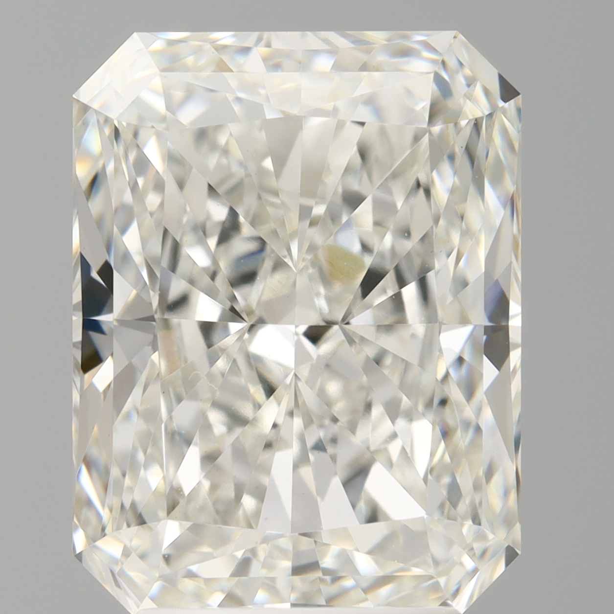 Radiant 4.04ct F VVS2