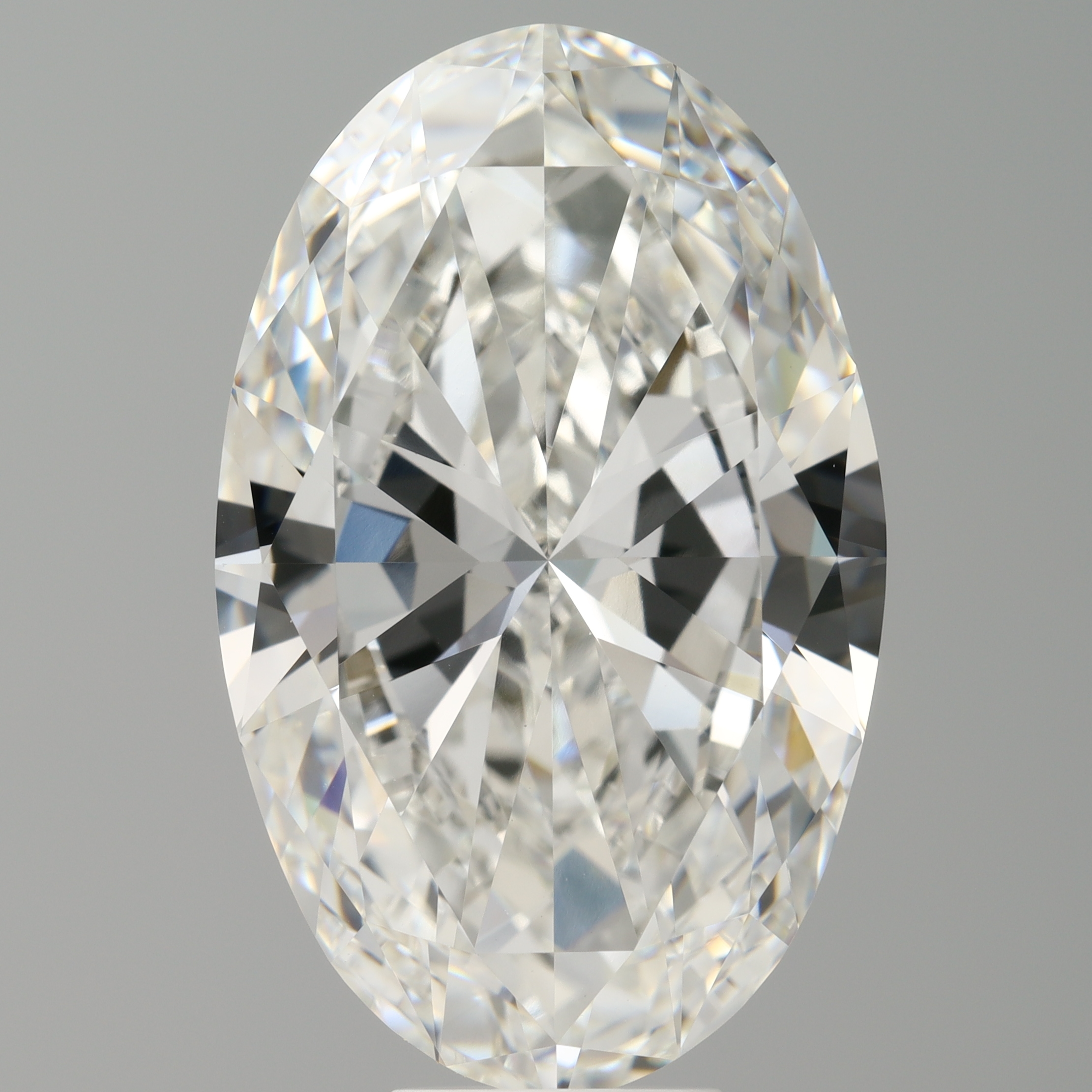 Oval 10ct F VVS2