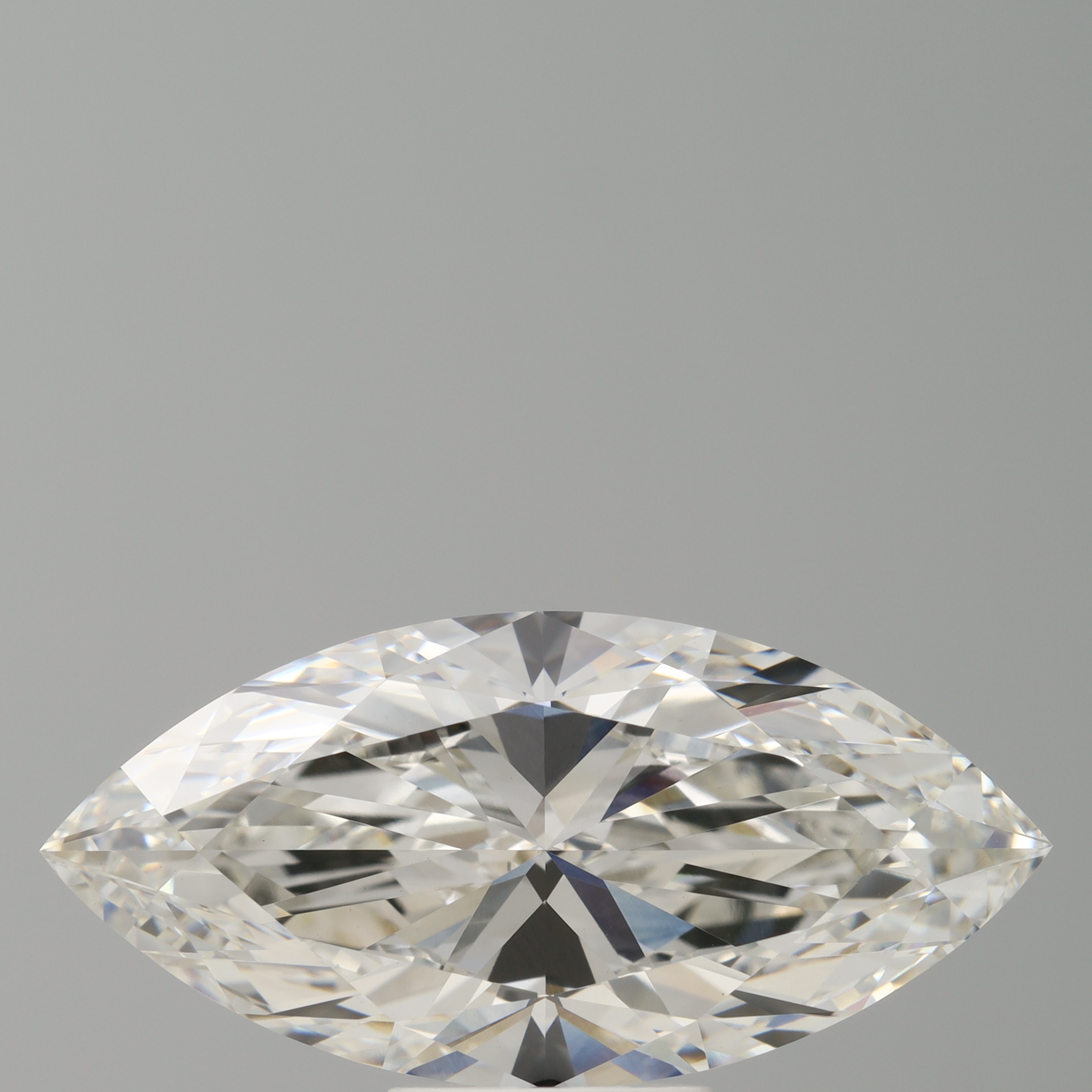 Marquise 5.04ct G VVS2