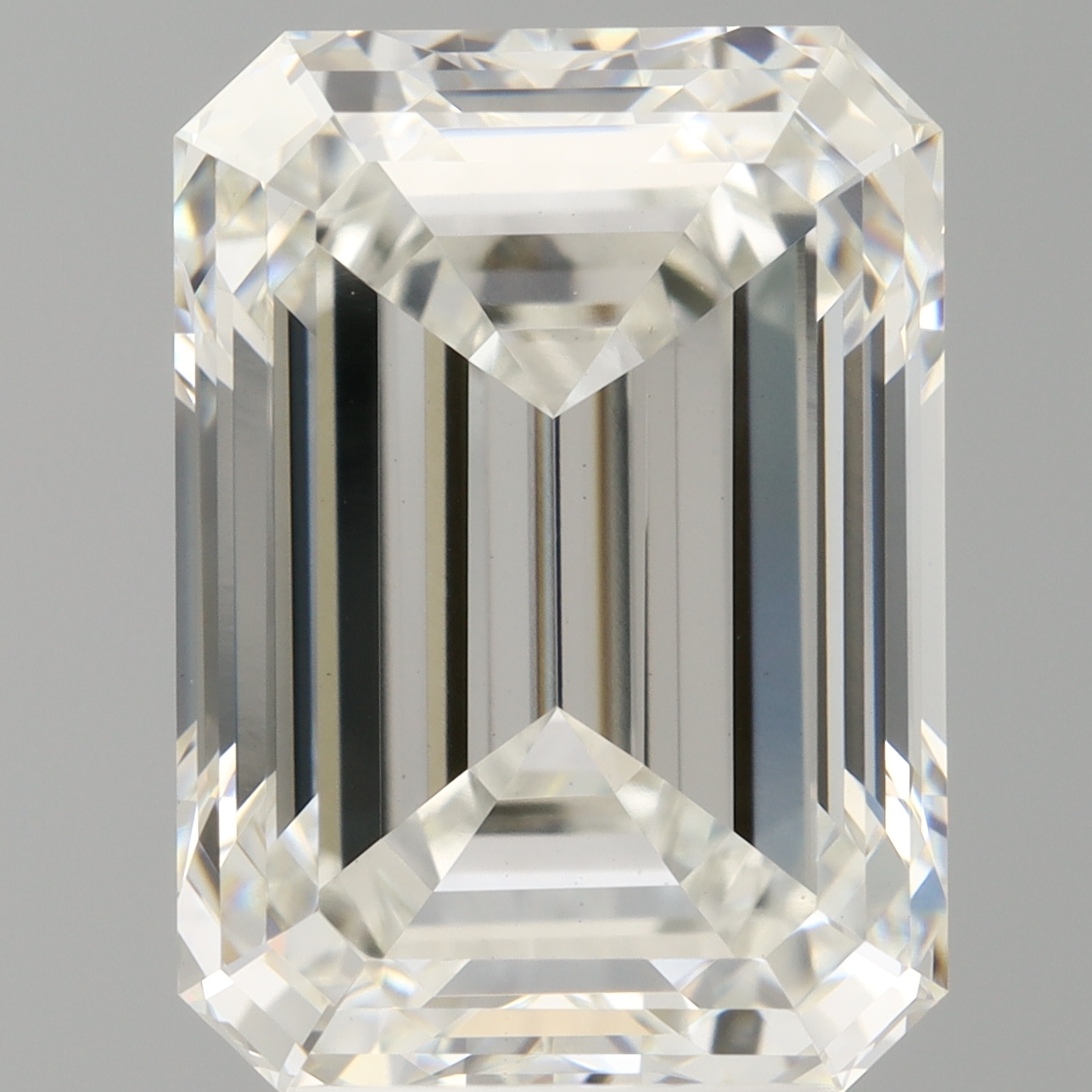 Emerald cut 5.10ct F VVS2