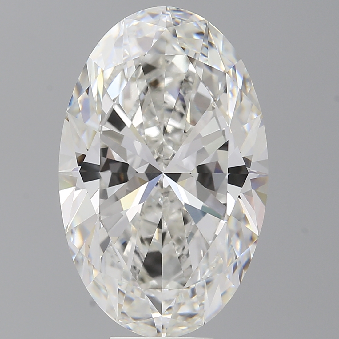 Oval 10.6ct F VVS2