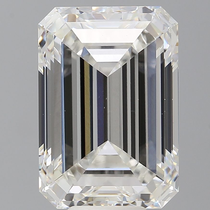 Emerald cut 10ct F VS1