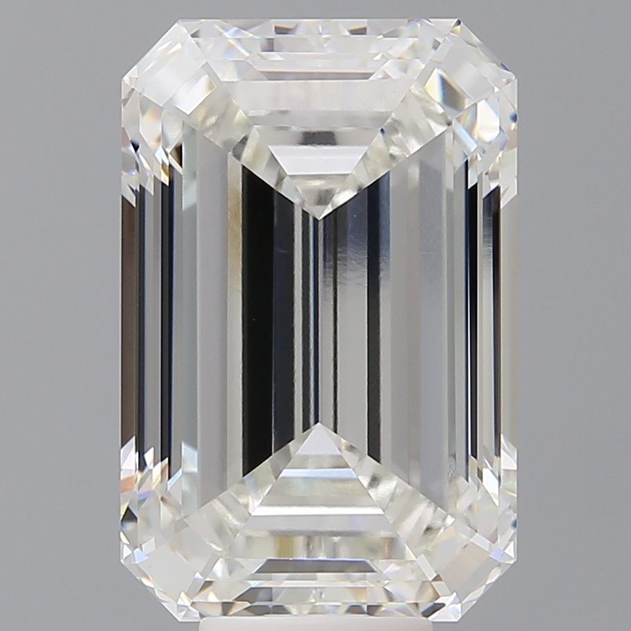 Emerald cut 10.6ct G VVS2